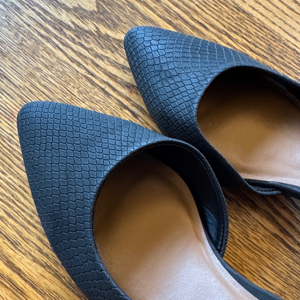 Call It Spring Block Heel Pump - Picture 3 of 8
